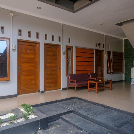 Al Abror Homestay Mandala Krida Mitra Reddoorz Yogyakarta Dış mekan fotoğraf