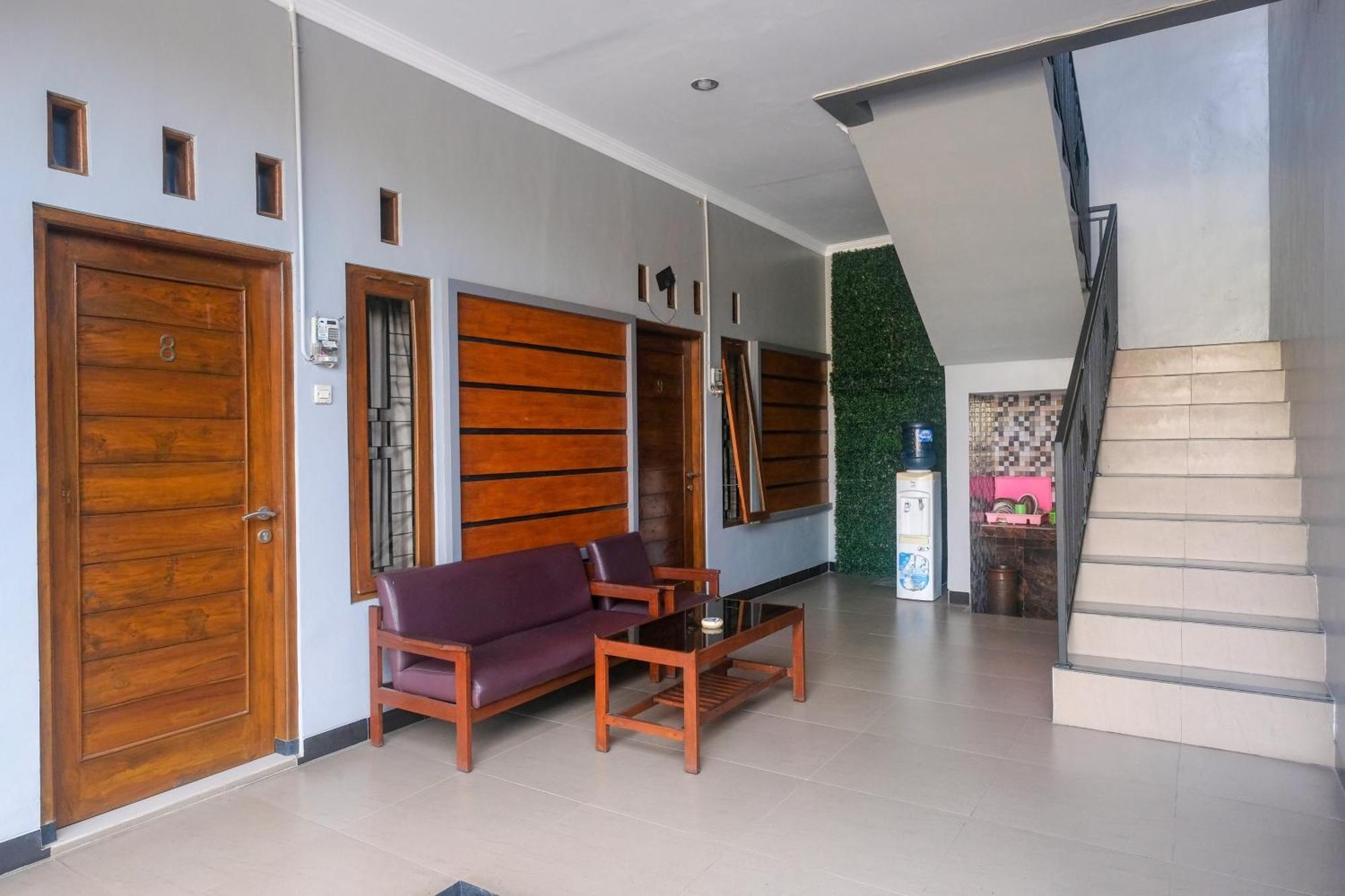 Al Abror Homestay Mandala Krida Mitra Reddoorz Yogyakarta Dış mekan fotoğraf